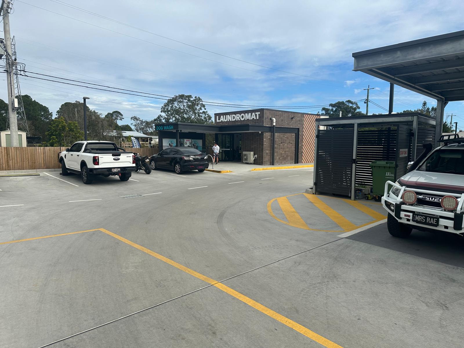 CarWash44-Laundromat atCaboolture (8)