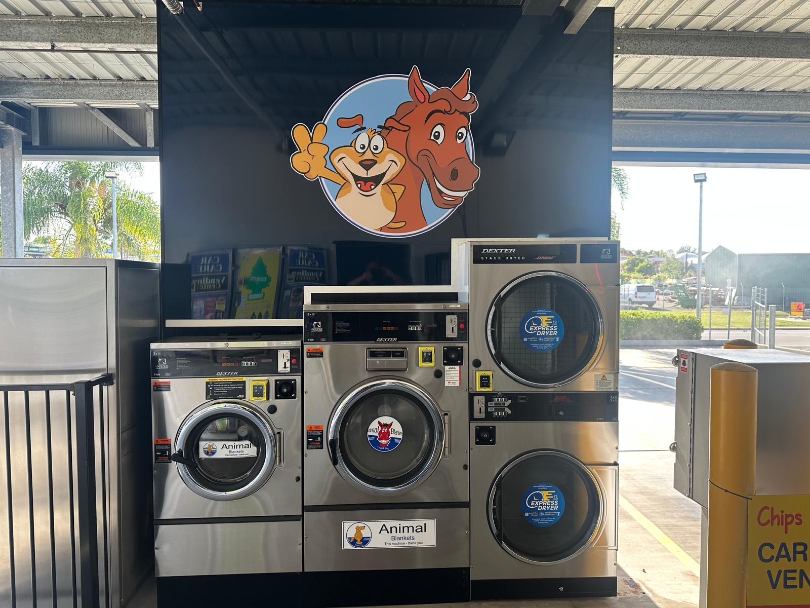 Charlie’s Car & Dog Wash Laundromat