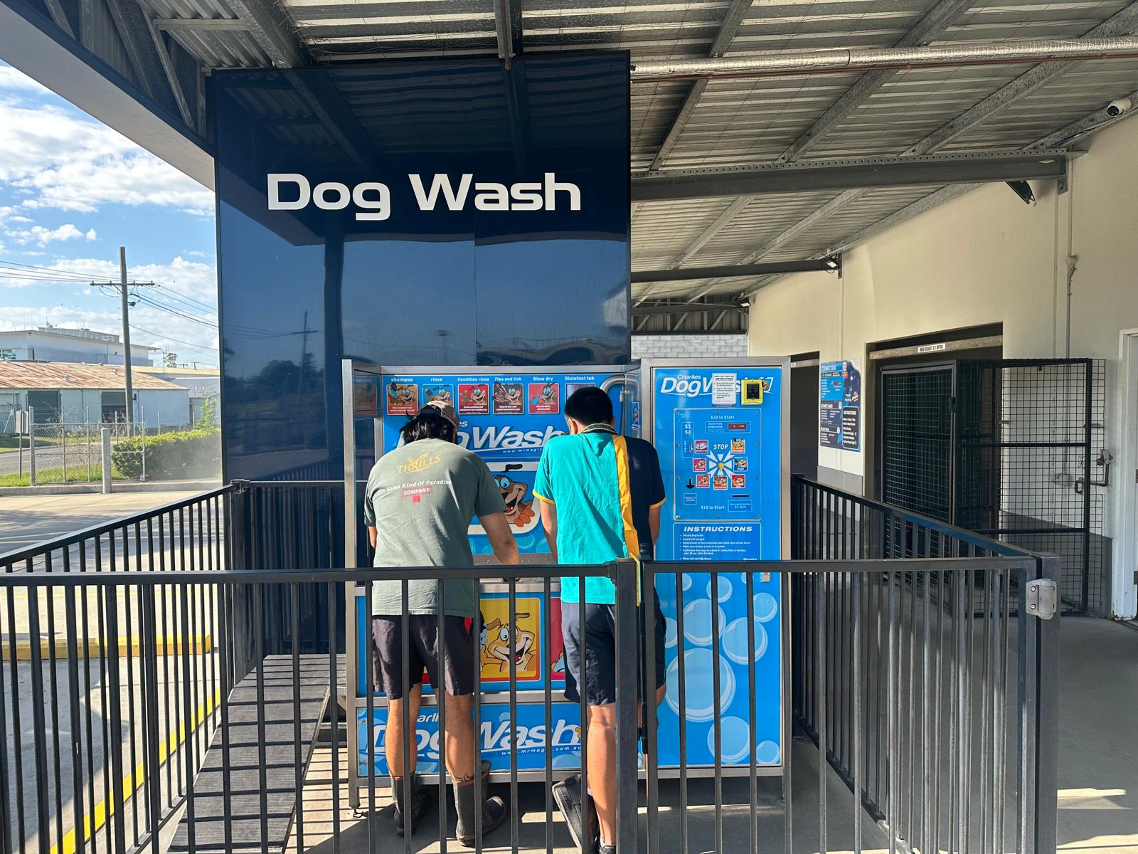 CharliesCarWash-DogWash-Laundromat (5)