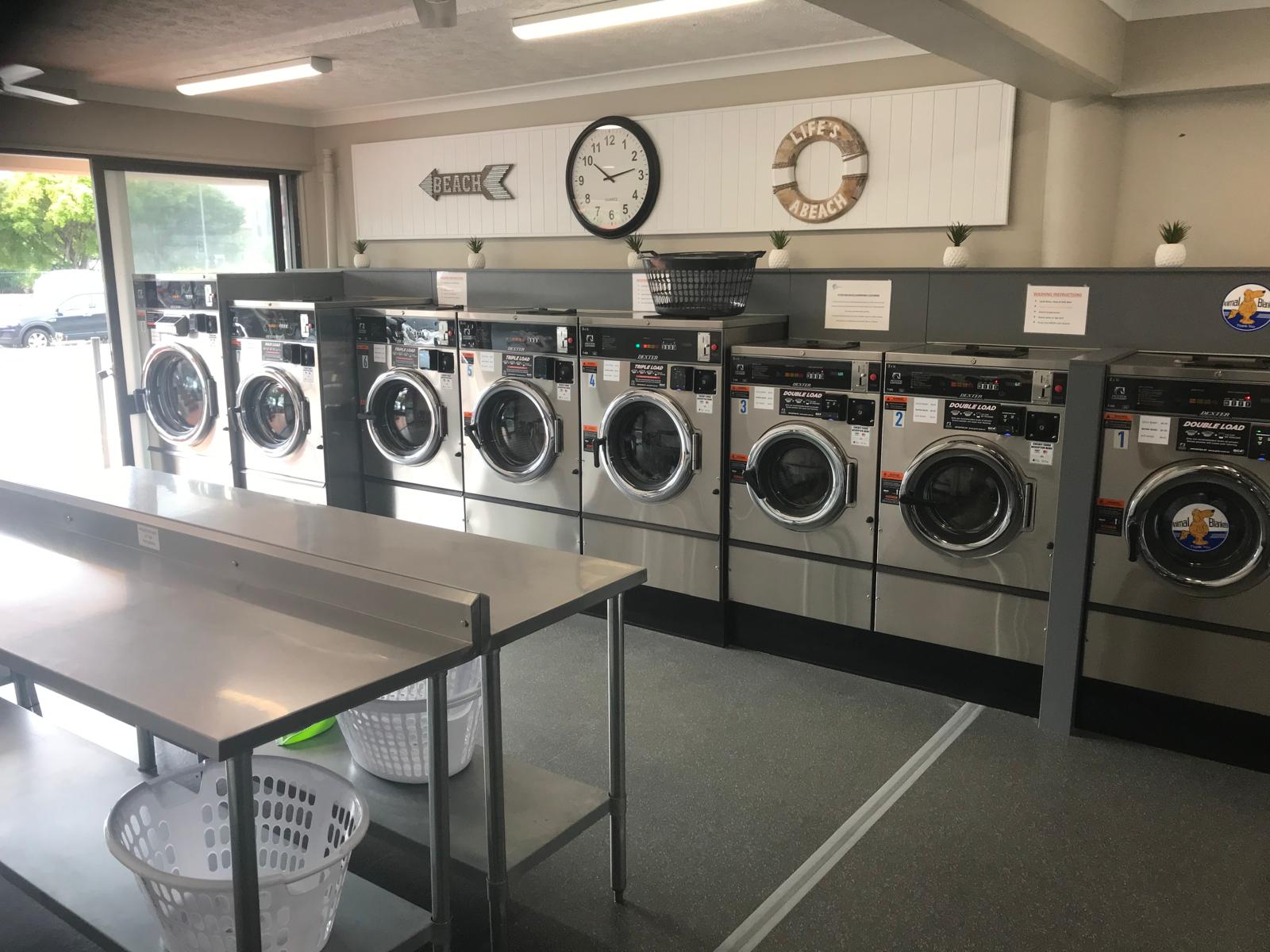 CurrumbinLaundromat-0 (3)