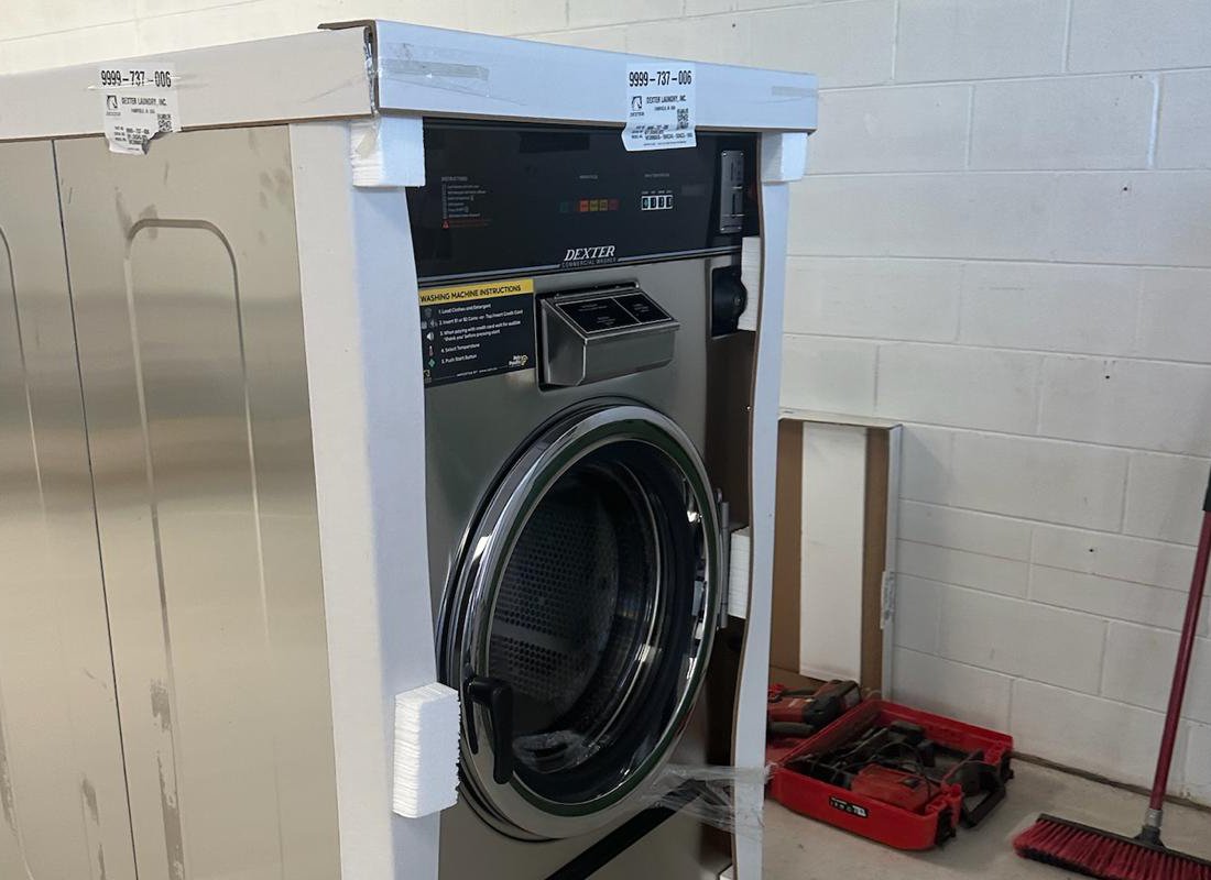 Spin-Sparkle-Laundromat (6)